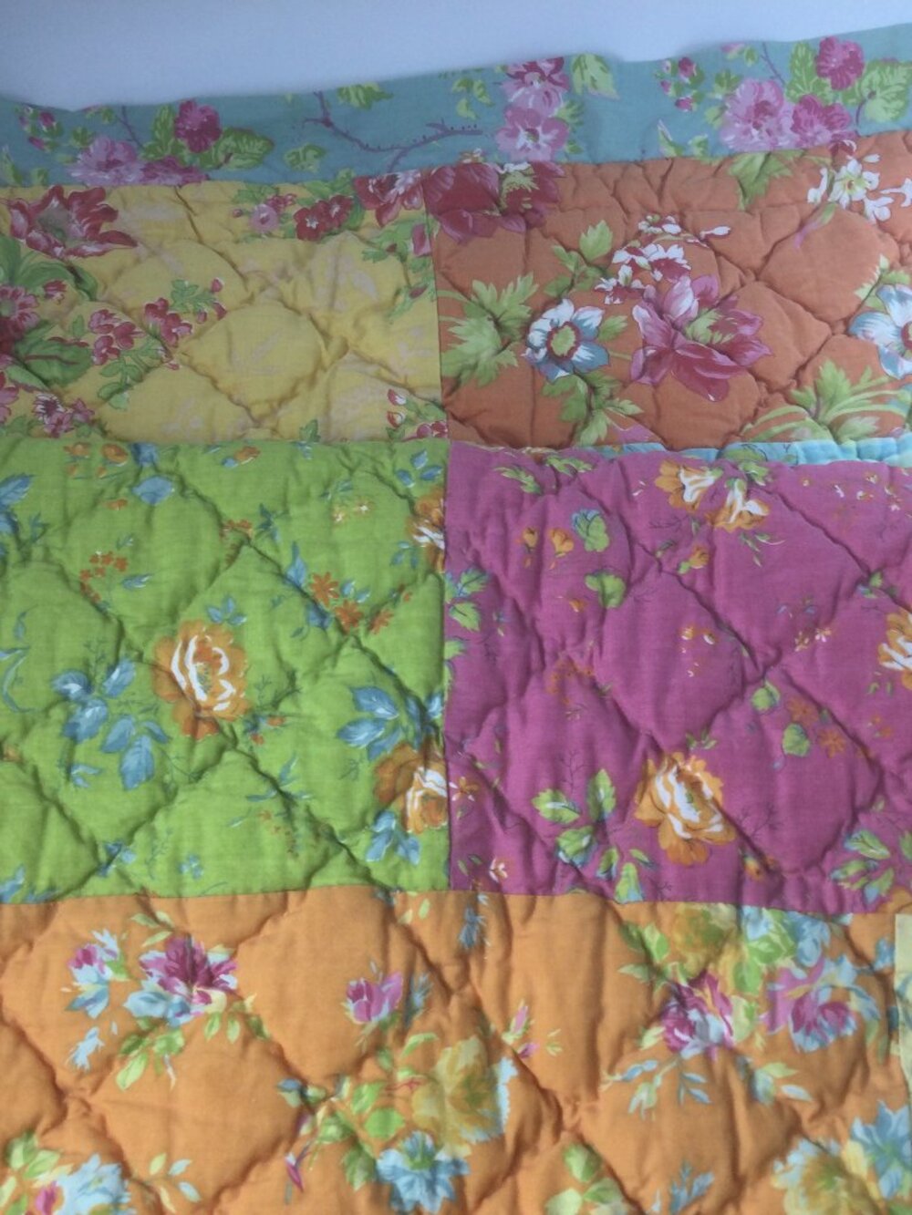 The Company Store Set of 2 Quilted Queen Pillowcases Shams Floral 26"x 19"